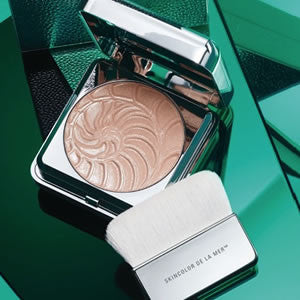 Illuminating Powder